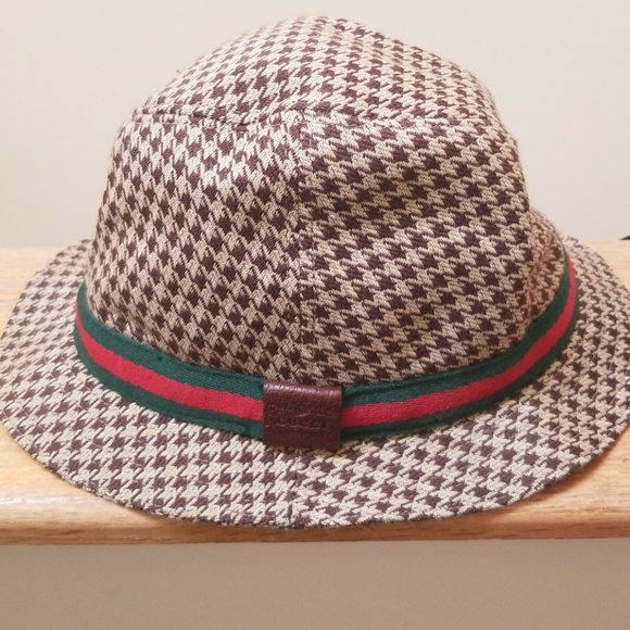 gucci houndstooth hat